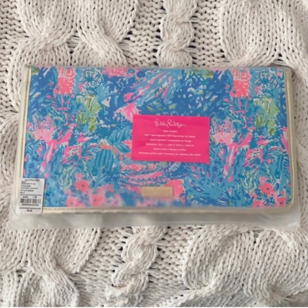 NWT Lilly Pulitzer Travel Organizer